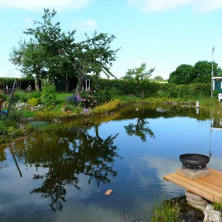 Kapitanshaus Zirkuswagen Am See Prázdninový dům *